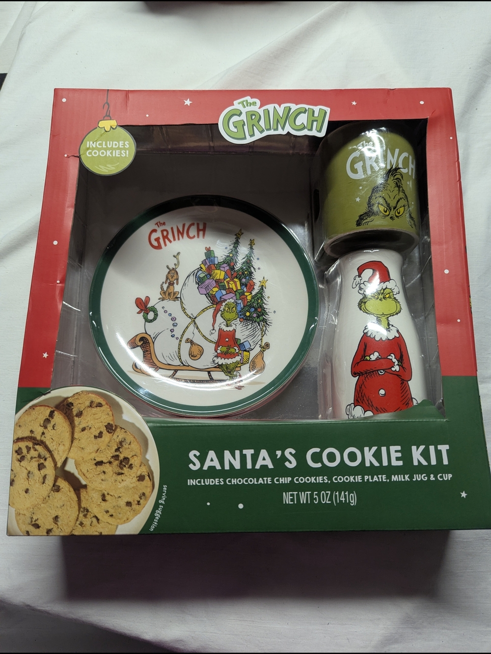 The Grinch Santa's Cookie Kit - Green/Red/White
